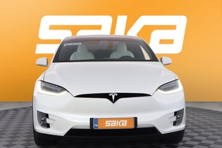Tesla Model X vaihtoauto
