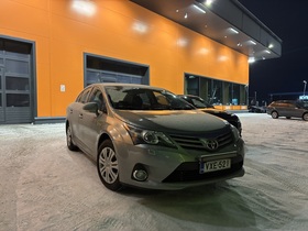 Toyota Avensis vaihtoauto