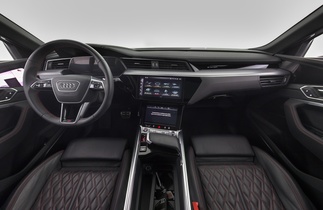 Audi Q8 e-tron vaihtoauto