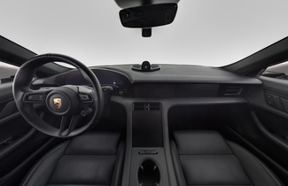 Porsche Taycan vaihtoauto
