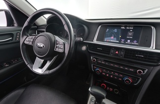 Kia Optima vaihtoauto