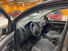 Volkswagen Touran vaihtoauto