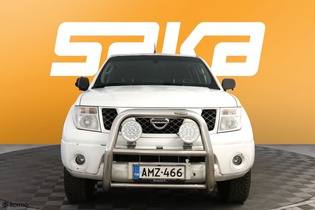 Nissan Navara vaihtoauto