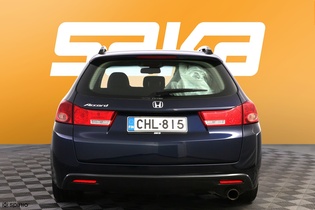 Honda Accord vaihtoauto