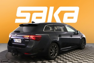 Toyota Avensis vaihtoauto