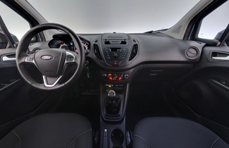 Ford Transit Courier vaihtoauto