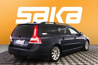 Volvo V70 vaihtoauto