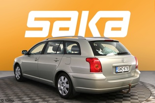 Toyota Avensis vaihtoauto