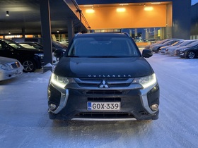 Mitsubishi Outlander PHEV vaihtoauto