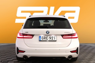 BMW 330 vaihtoauto