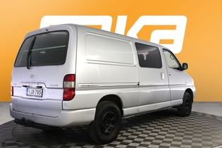Toyota Hiace vaihtoauto