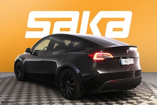 Tesla Model Y vaihtoauto