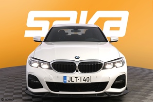 BMW 330 vaihtoauto