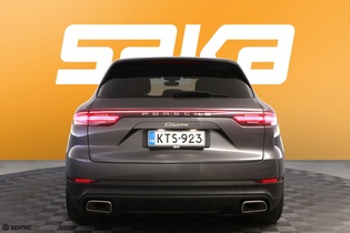 Porsche Cayenne vaihtoauto
