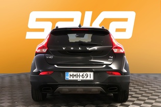 Volvo V40 Cross Country vaihtoauto