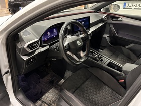 SEAT Leon Sportstourer vaihtoauto