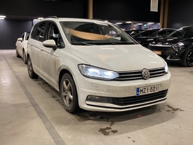 Volkswagen Touran vaihtoauto