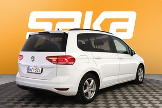 Volkswagen Touran vaihtoauto