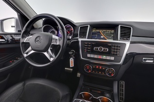 Mercedes-Benz ML vaihtoauto