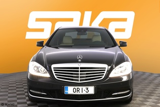 Mercedes-Benz S vaihtoauto