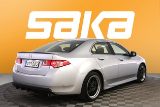 Honda Accord vaihtoauto