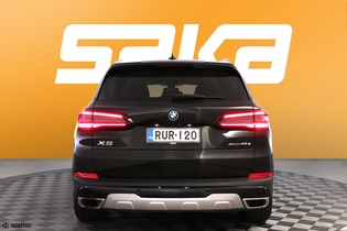 BMW X5 vaihtoauto