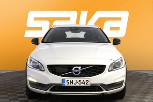 Volvo V60 Cross Country vaihtoauto
