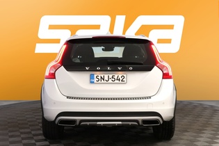 Volvo V60 Cross Country vaihtoauto