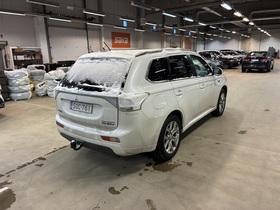 Mitsubishi Outlander PHEV vaihtoauto