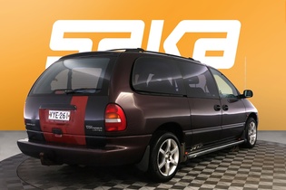 Chrysler Voyager vaihtoauto