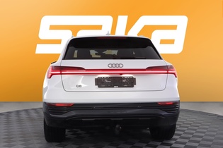 Audi Q8 e-tron vaihtoauto