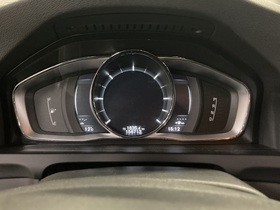 Volvo V60 Cross Country vaihtoauto