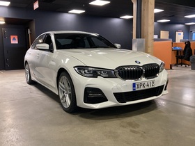 BMW 330 vaihtoauto