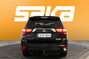 Mitsubishi Outlander PHEV vaihtoauto