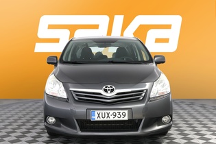 Toyota Verso vaihtoauto