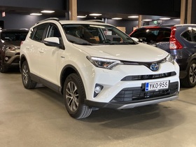 Toyota RAV4 vaihtoauto