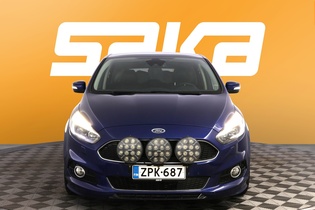 Ford S-MAX vaihtoauto