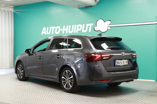 Toyota Avensis vaihtoauto