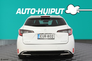 Suzuki Swace vaihtoauto