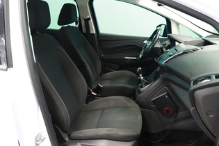 Ford Grand C-MAX vaihtoauto