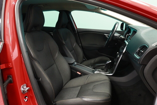 Volvo V40 Cross Country vaihtoauto