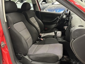 SEAT Leon vaihtoauto