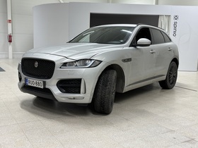 Jaguar F-PACE vaihtoauto