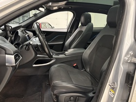 Jaguar F-PACE vaihtoauto