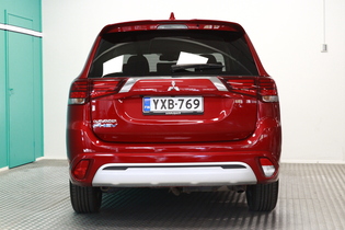 Mitsubishi Outlander PHEV vaihtoauto
