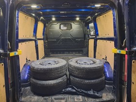 Ford Transit Custom vaihtoauto