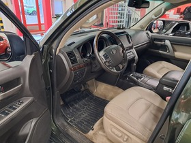 Toyota Land Cruiser vaihtoauto