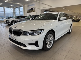 BMW 330 vaihtoauto
