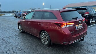 Toyota Auris vaihtoauto