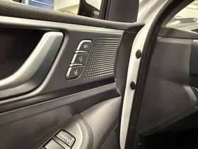 Hyundai IONIQ hybrid vaihtoauto